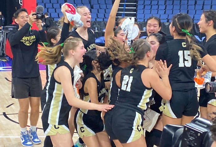 Canyon (Anaheim) girls basketball7